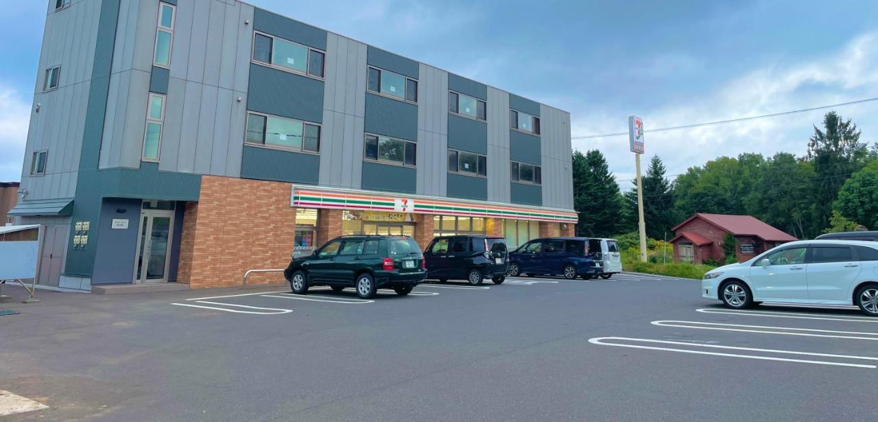 Niseko Hotel Kiraku Rin Екстериор снимка
